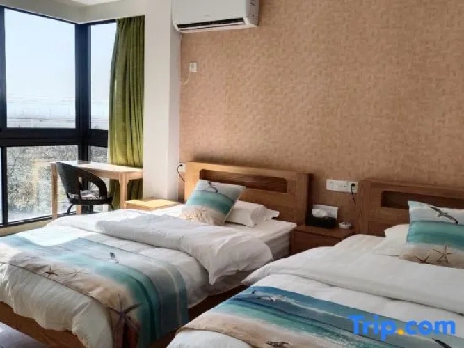 6 Bedrooms Suite