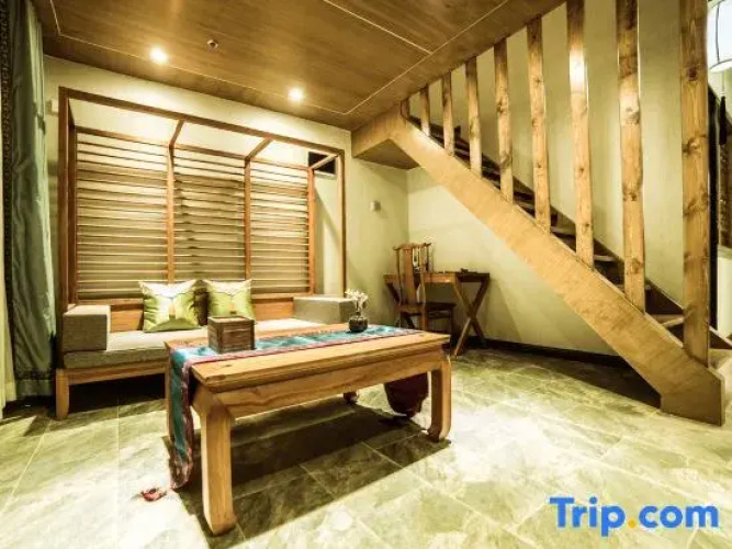 Tangsong Courtyard Hotel