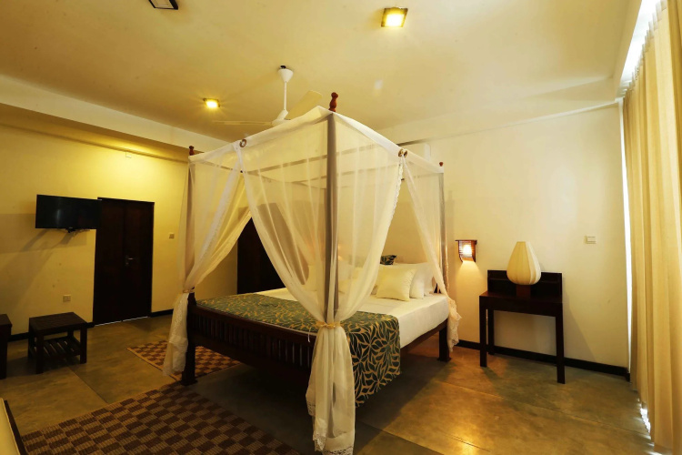 Hotel Rock Fort