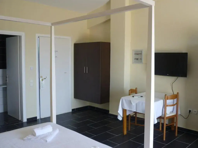 Oasis Hotel Kyparissia