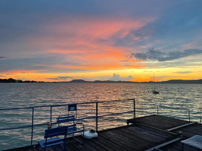 Aranyhal Apartman