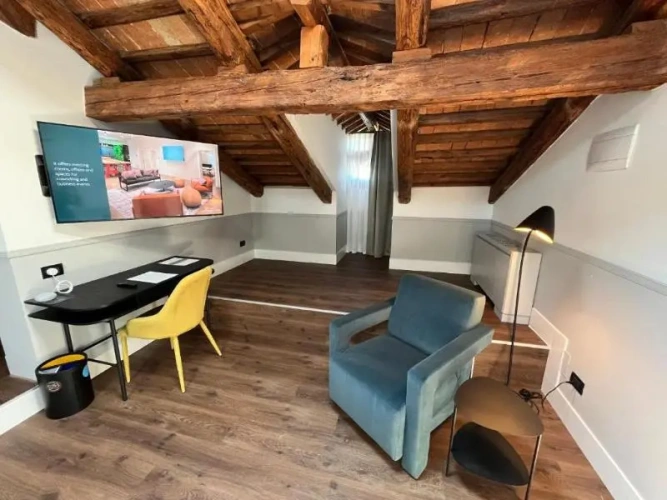 Standard Junior Suite