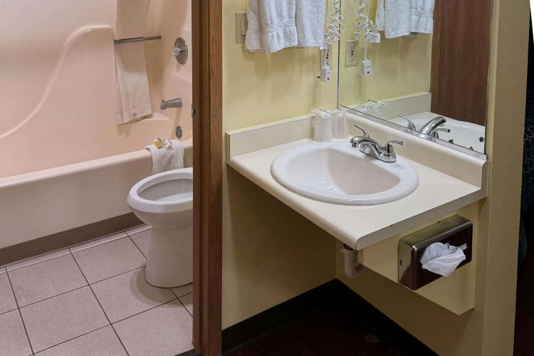 Rodeway Inn