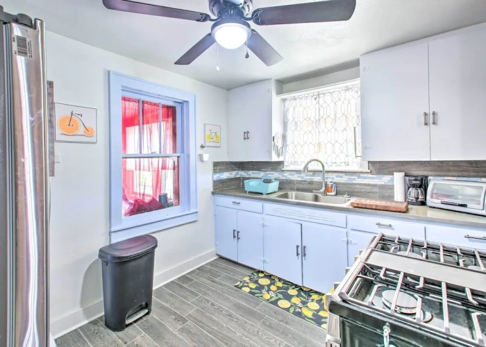 3 Bedrooms Cottage