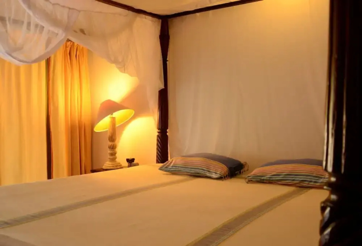 Kirathimo Explorers Oasis Diani - Hostel