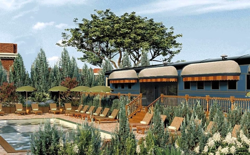 Suite with pool view