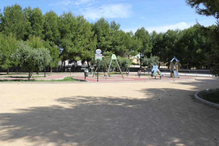 039 Villa Olivar