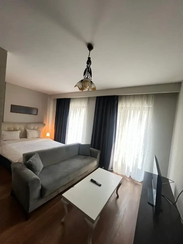 1 Bedroom Economy Studio