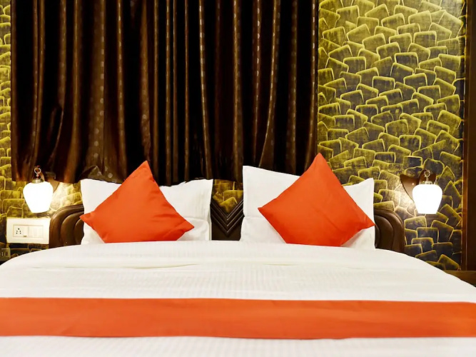 Hotel Malhotra