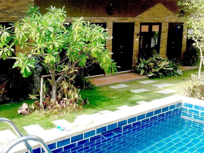 Baan Talay 51