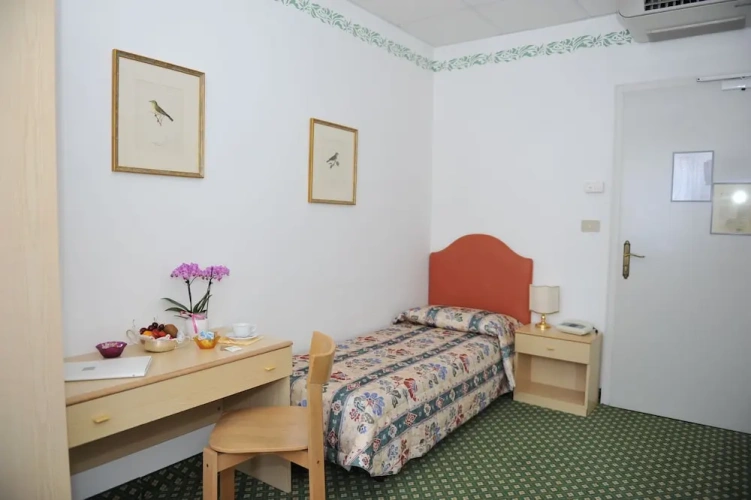 Economy Single room