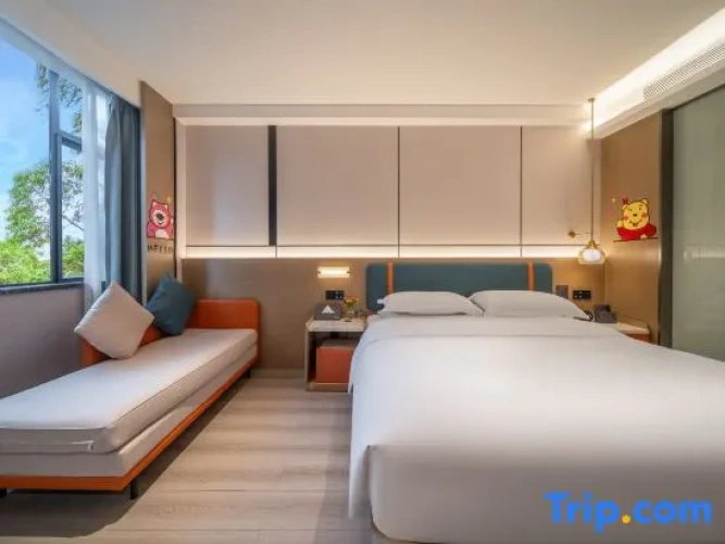 Standard Double room with lake view