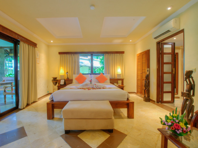 Hotel Vila LumbungOver view