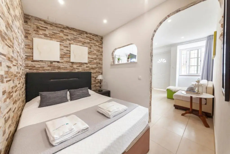 A40 - Castle Arch Studio