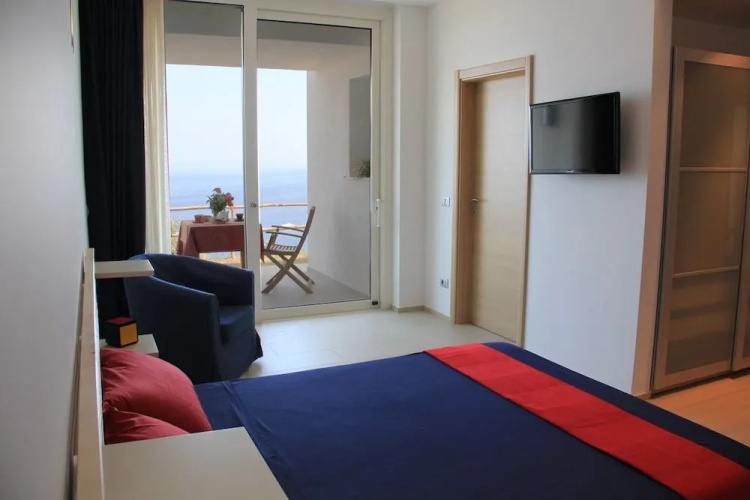 B&B Blu Infinito