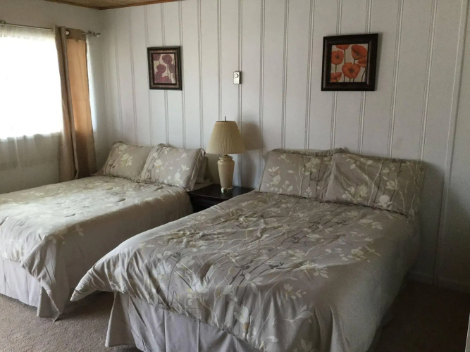 Cedars Motel
