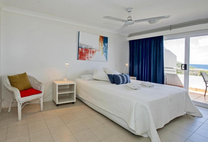 1 Bedroom Apartment with sea view