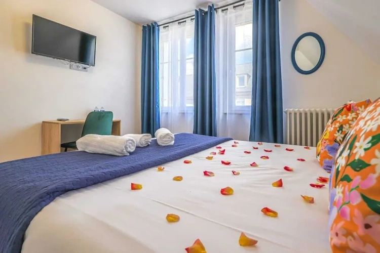 Comfort Double room with city view