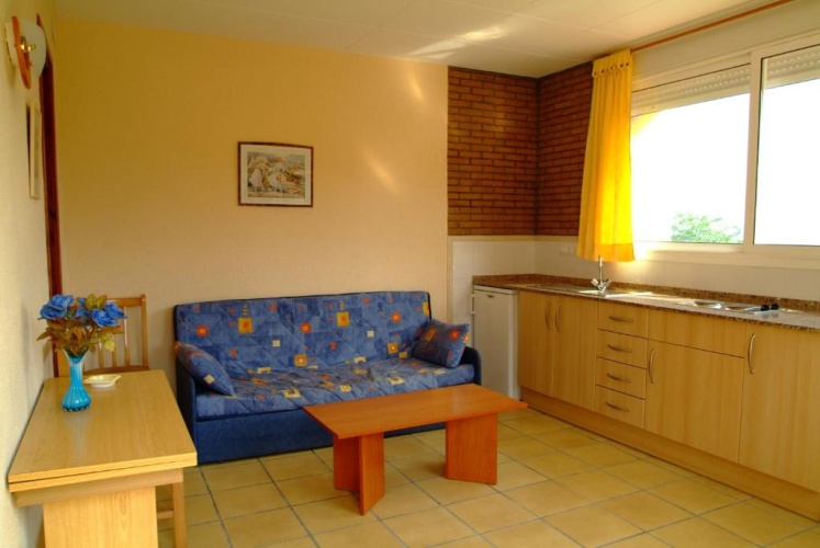 Apartment with garden view