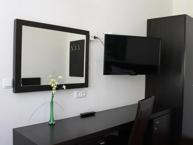 Hotel Aariana