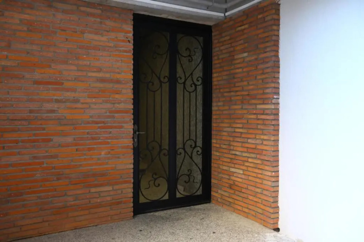 Brick House II