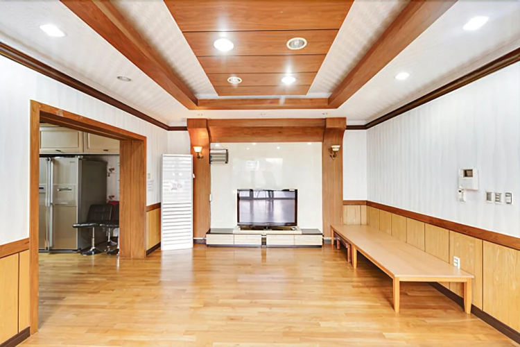 Gyeongju Choice Penison