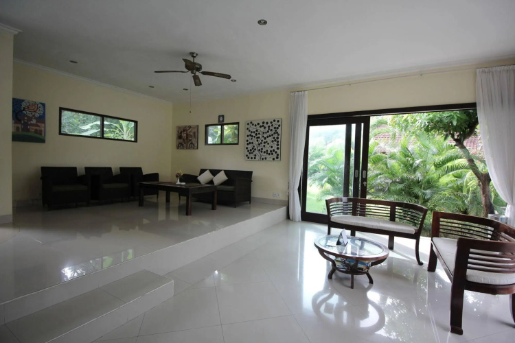 Rossa Garden Hotel Boutique