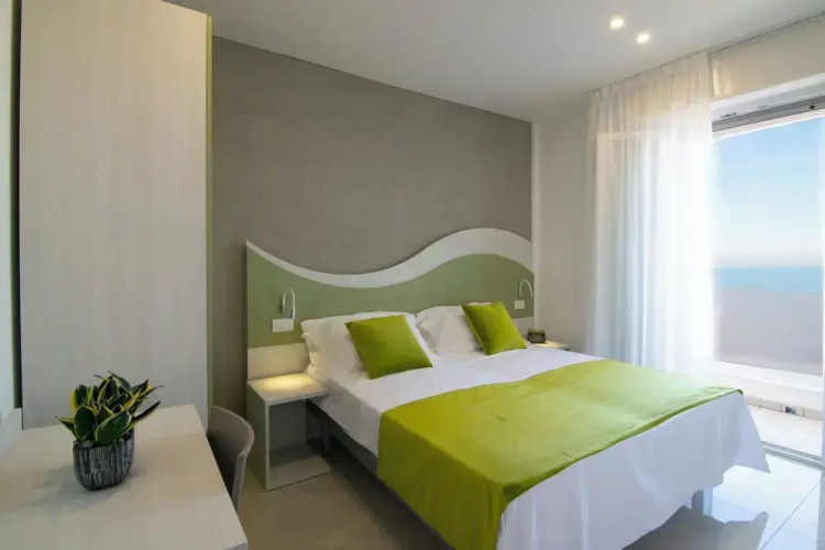 Residence Flow-r