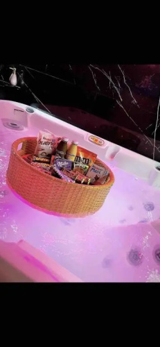 RR Jacuzzi