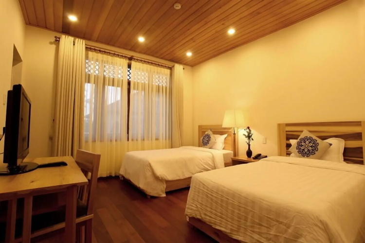 Aniise Villa Resort