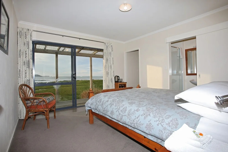 Catlins Beach House