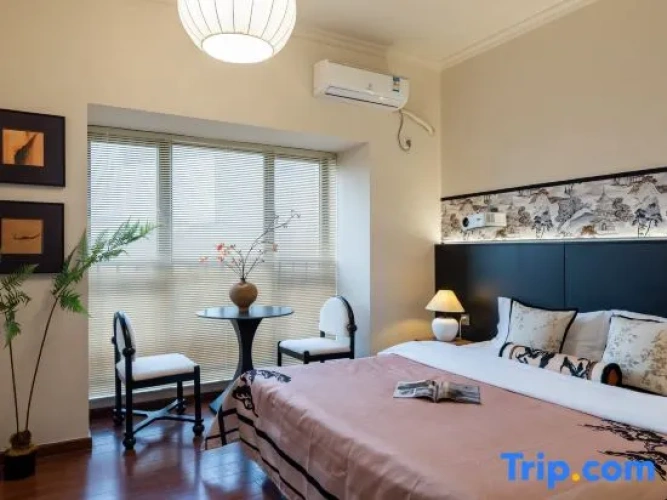 Standard Double room with river view