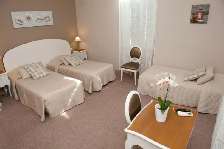 Superior Triple room