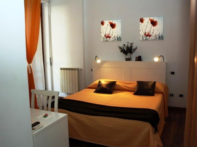 Deluxe Double room with city view
