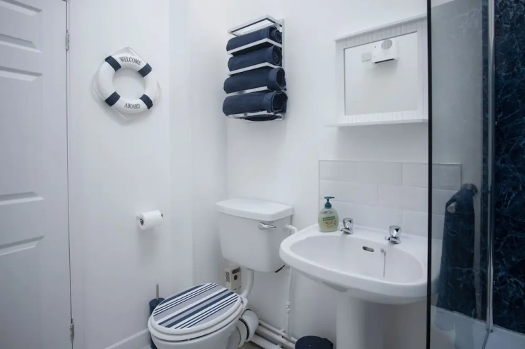 1 Bedroom Double Apartment