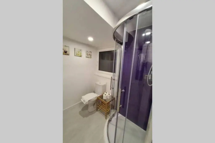 6 Separate beds, 2 baths -Leith Spectacular Apartment