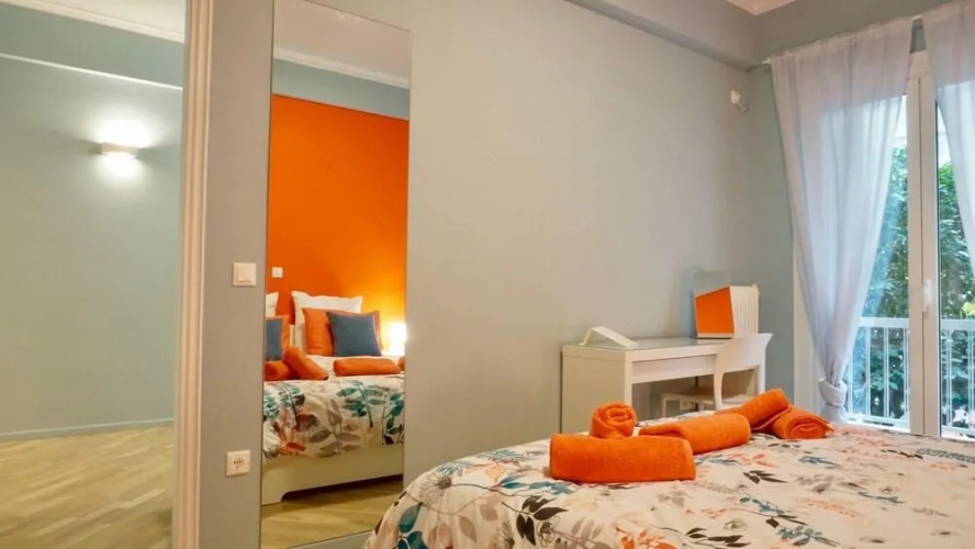 Modern Central Fully Equipped Apt