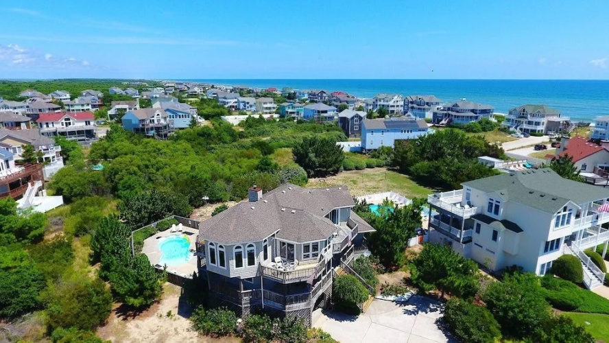 Sea-Crets - 5 Br home by RedAwning