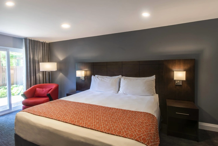 Guest rooms
