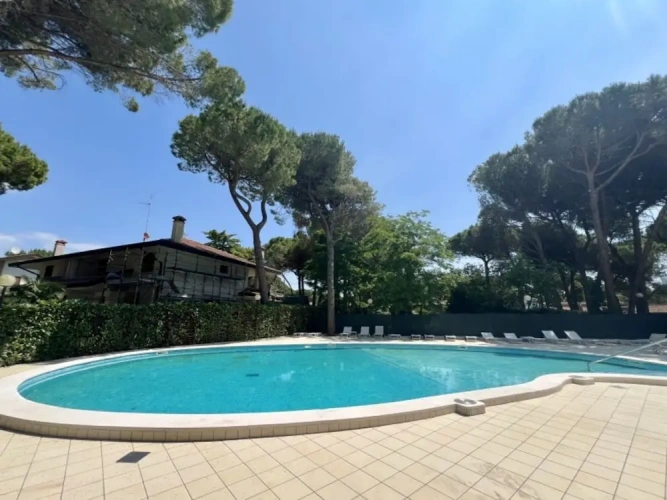 2 Bedrooms Apartment with balcony