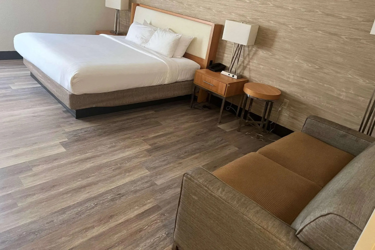 Sleep Inn & Suites