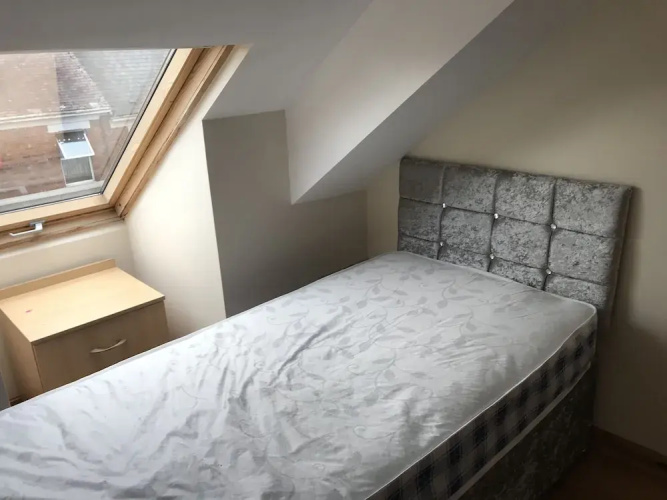 Remarkable 4-Bed Apartment