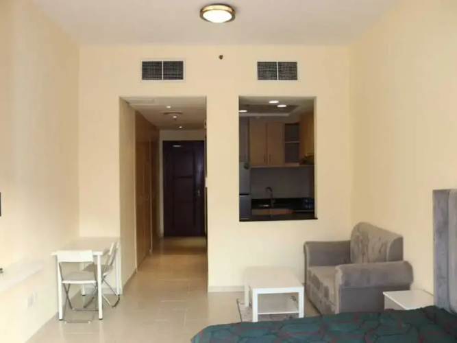 Discovery Gardens - Stunning Studio With Balcony And Free Parking