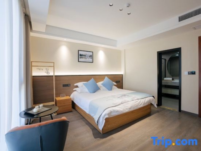 Standard Double room with view