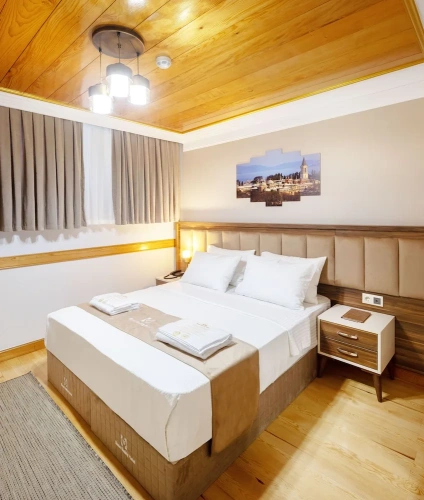 Economy Double Basement room