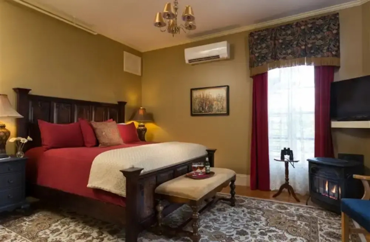 Rockland Talbot House
