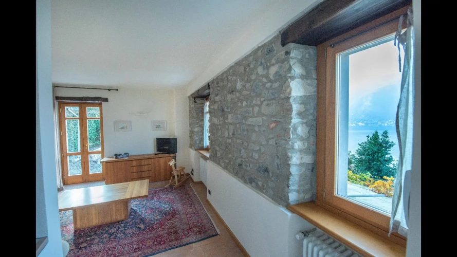 3 Bedrooms Single Apartment