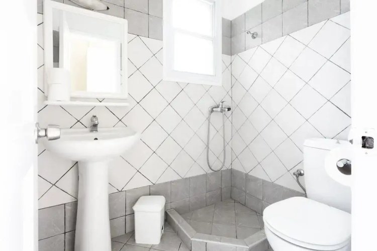 Despina studios and rooms