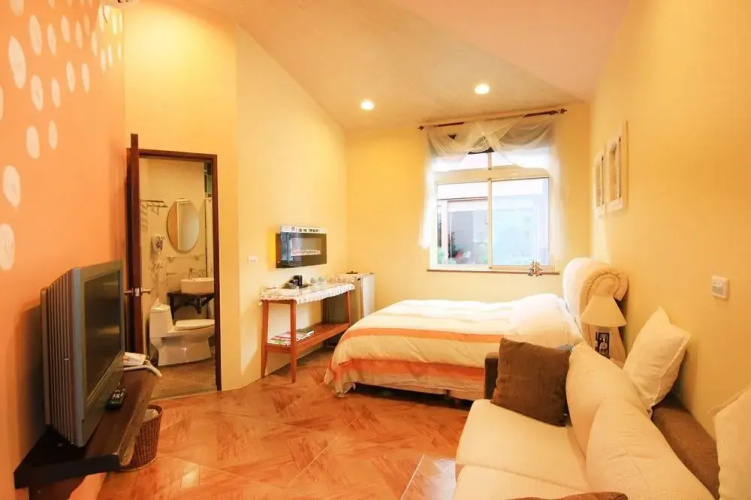 T. F. G Homestay