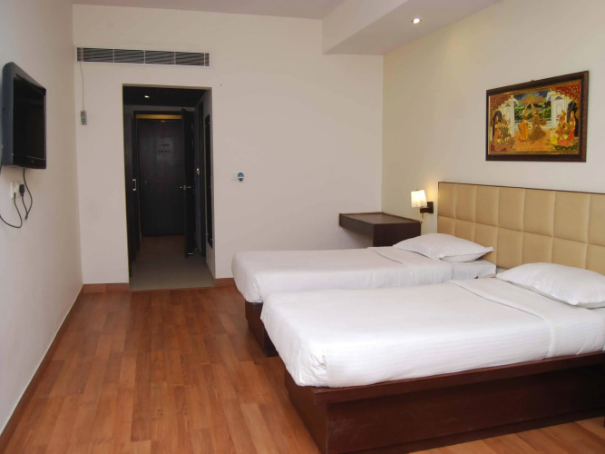 Hotel Golden Orchid